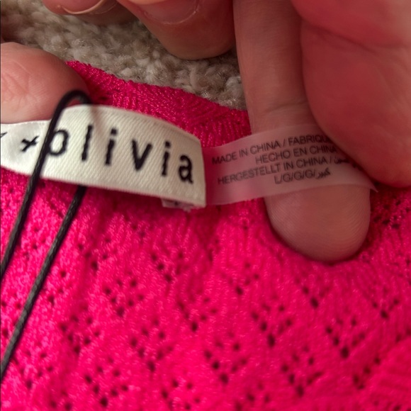 New Alice and Olivia Rydel tank - Picture 8 of 13